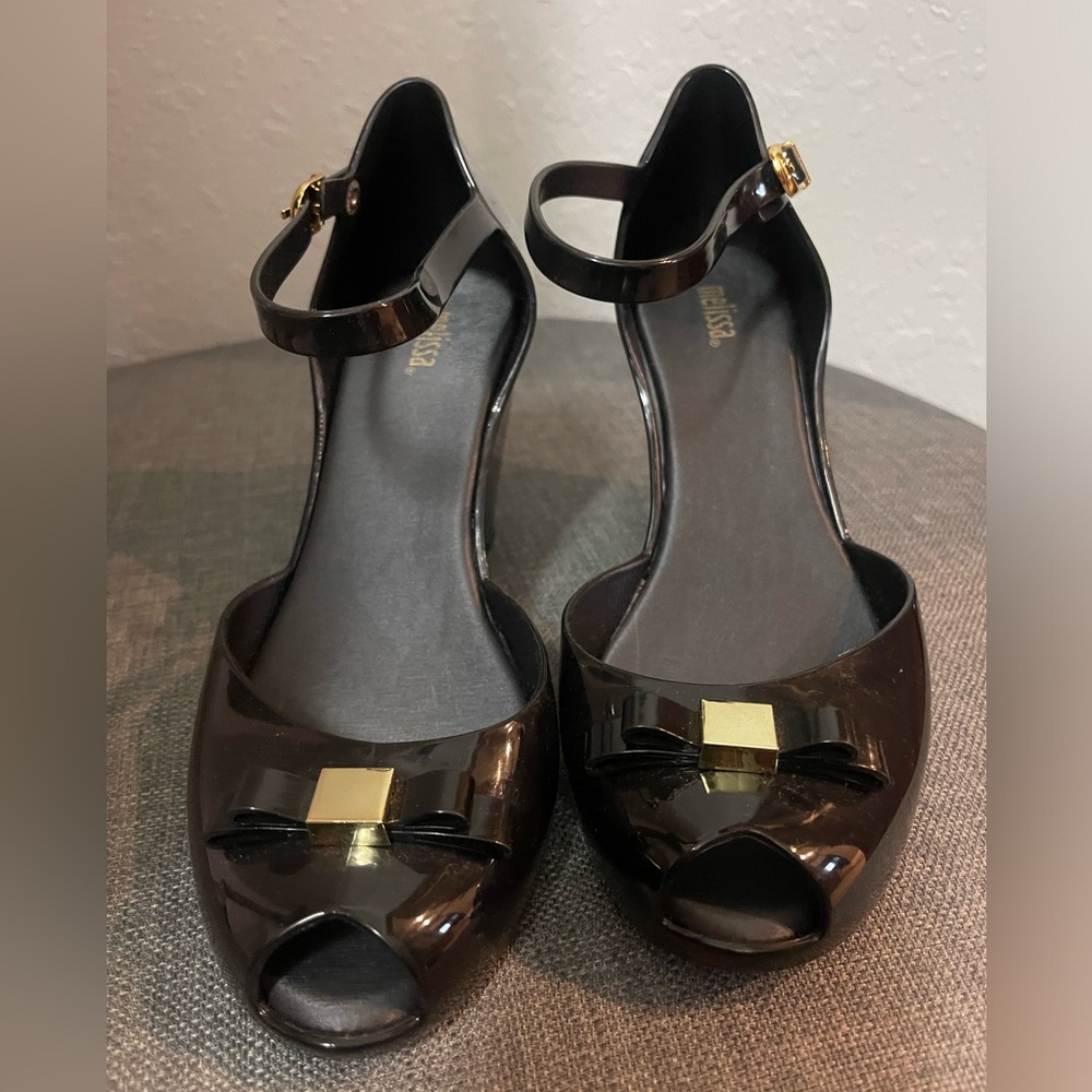 Melissa black and gold jelly wedges 7.5